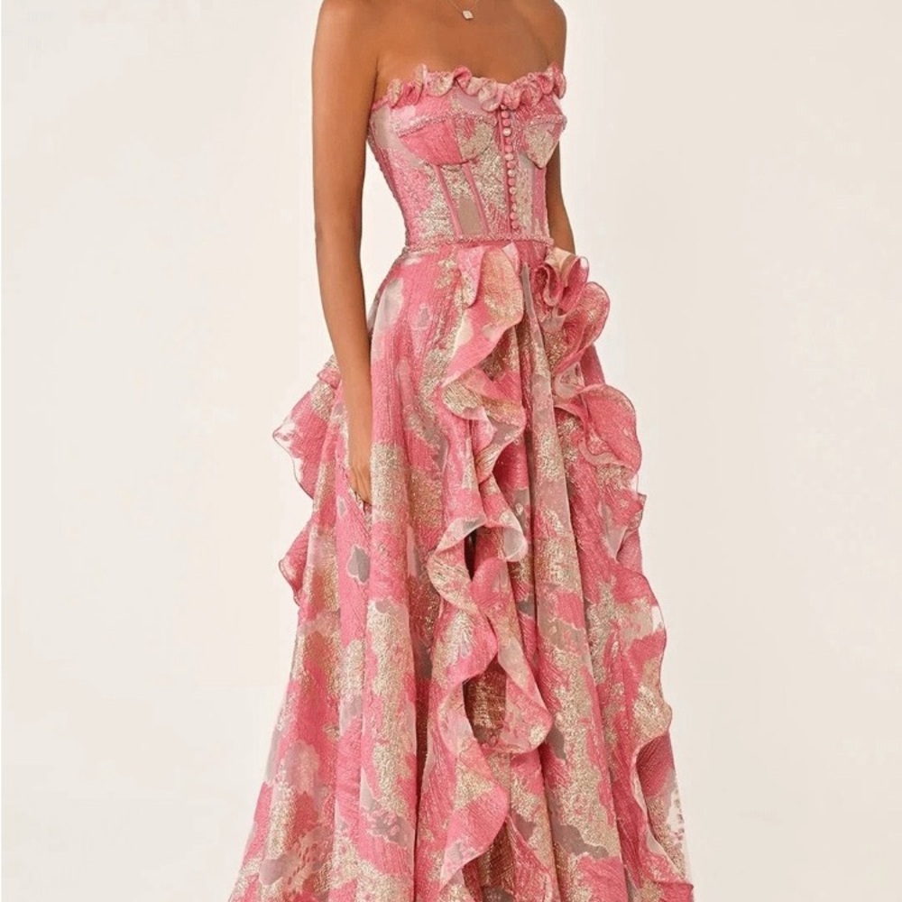 Elegant Pink Strapless Dress